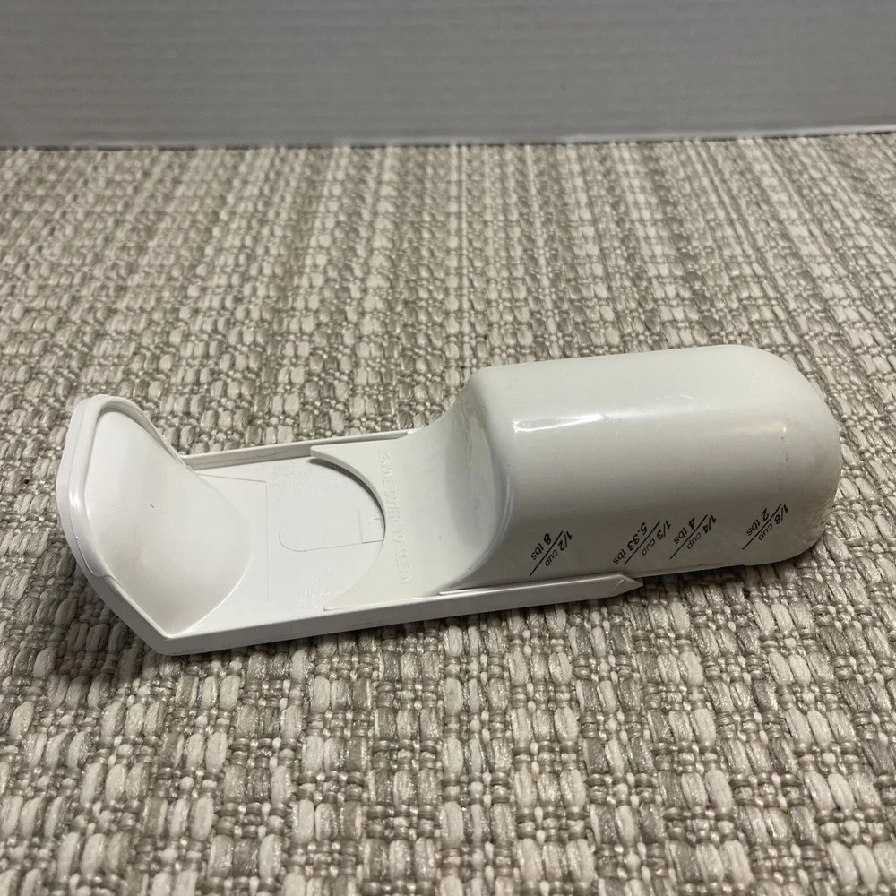 The Pampered Chef Adjustable Measuring Scoop Kitchen Gadget‎ Baking Cooking